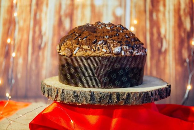 Una festa di piazza per presentare i Panettoni della Pasticceria Napolitano 