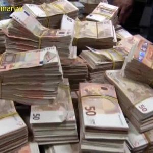 Limiti all’uso del contante: sono veramente efficaci nel combattere l’evasione fiscale?