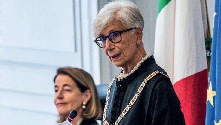 Consulta, il bilancio dell'anno. La presidente Sciarra: "Le parole chiave della Costituzione sono persona, parità, salute e ambiente"