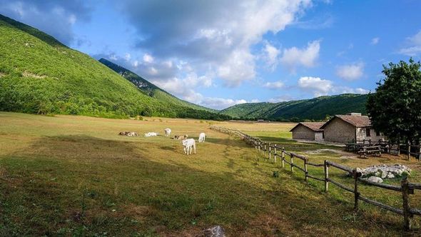 Lago della Duchessa, il “corto circuito” della Comunità montana che mette a rischio il turismo