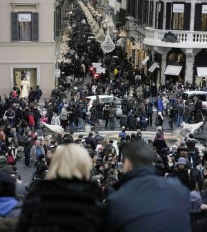 Gli stranieri salvano il 2013 degli alberghi,<br />ma sono stati persi 10mila posti di lavoro