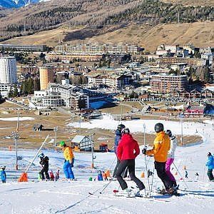 Niente neve in montagna, sos a Chiamparino: "Una settimana di ferie scolastiche a Carnevale" 