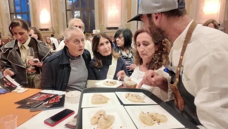 Festival Gusto, la sfida al mercato: crea un piatto con quello che vedi