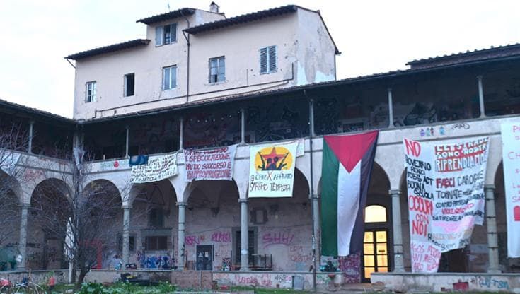 Polveriera, rischio sgombero. La Regione rivuole l’immobile
