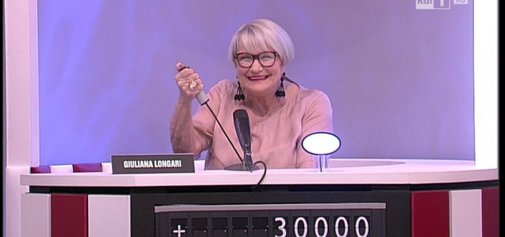Ascolti, 'Rischiatutto' fa sette milioni e mezzo. Fazio riporta la signora Longari in tv