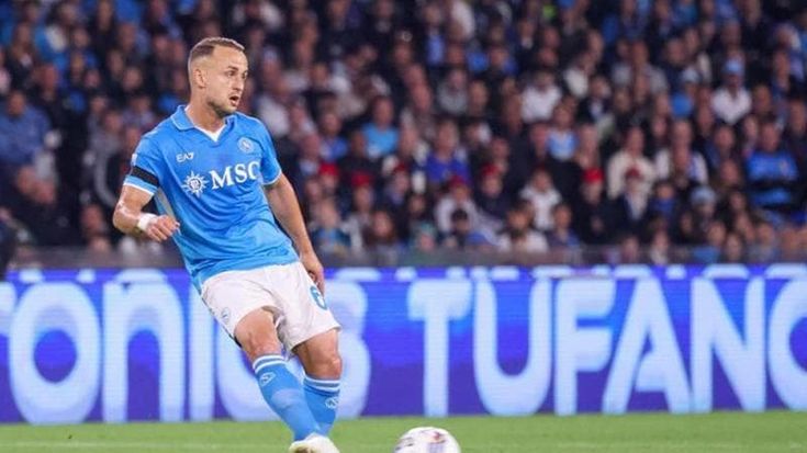 Napoli chiamato alla vittoria dopo il successo dell’Inter, Conte recupera Lobotka, Neres in panchina