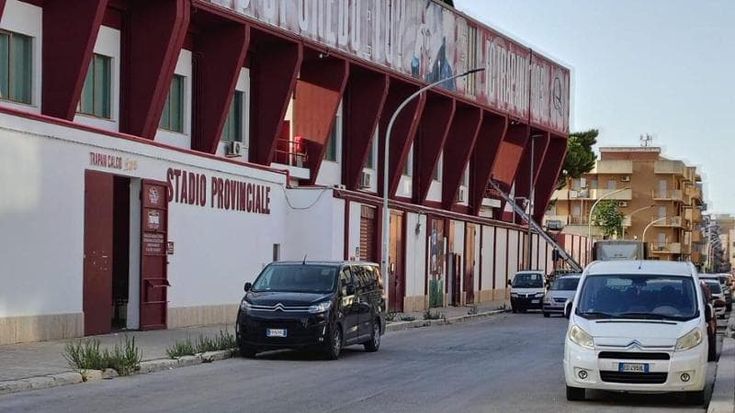 Il Trapani trasloca, la società granata lascia il Provinciale