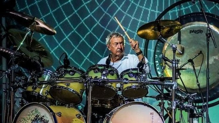“A Saucerful of secrets”, Nick Mason in concerto al Belvedere di San Leucio