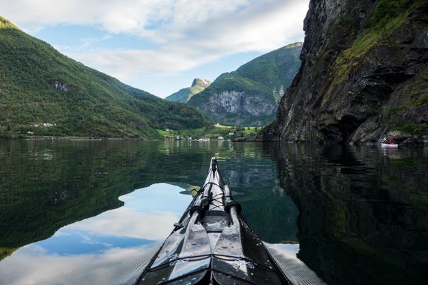 Il punto di vista del kayaker sulla natura: la Norvegia mozzafiato di Tomasz