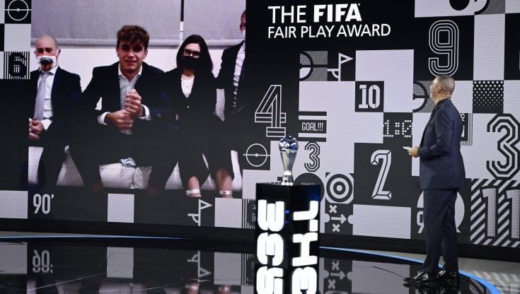 Salvò la vita a un avversario, premio fair play Fifa a Mattia Agnese