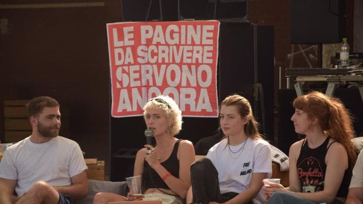 Scomodo, sbarca a Milano la comunità under 30 che ha l’obiettivo di “uscire di casa e stare insieme”
