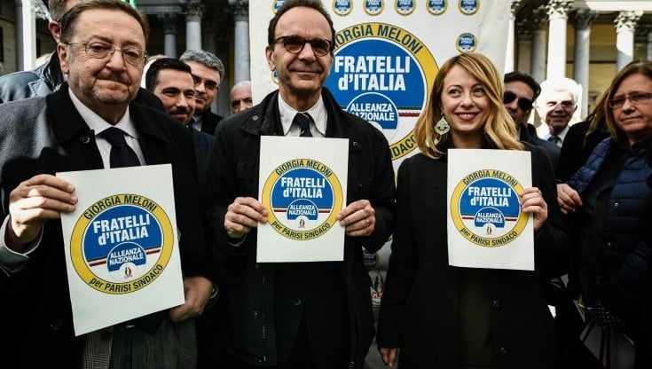 Stefano Parisi lascia la politica, non sarà più consigliere a Milano: e ora rientra lo "sceriffo" Riccardo De Corato
