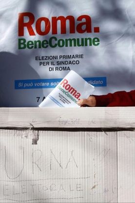 La vera storia dei rom al votoIl caso dei seggi a Tor Bella Monaca