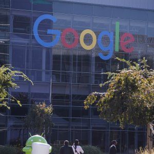 Google, +100% segnalazioni di link pirata 