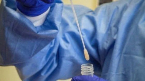 Coronavirus, Napoli tamponi diagnostici non autorizzati 