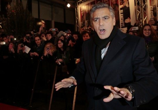 Clooney sposo? Parliamone... Ma intanto Kim Kardashian con le nozze fa tripletta