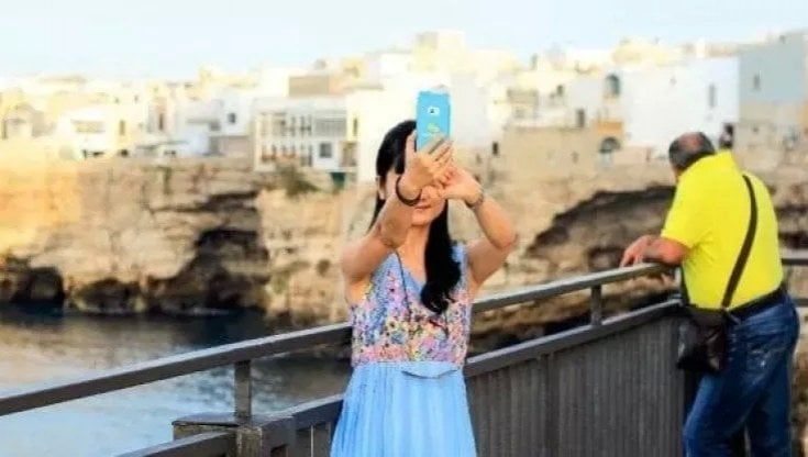 Turismo, in Puglia luglio e agosto salvano la stagione: "Bene il Salento e Vieste, ma per risalire devono tornare gli stranieri"
