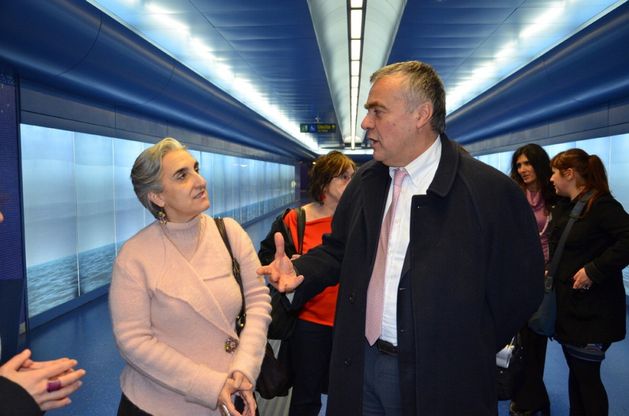 Il console americano in visita<br />alla stazione Toledo