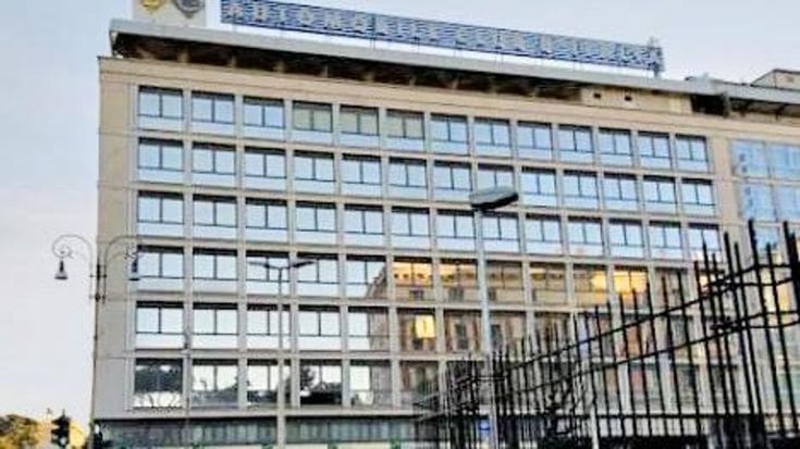 “Ha nascosto centinaia di migliaia di euro”, nei guai il presidente dell’Aci: è accusato di falso