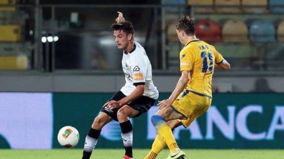 Serie B, Frosinone-Spezia 0-1: Gyasi lancia i liguri verso la Serie A
