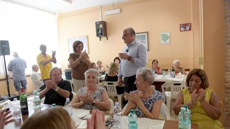 Dal Campidoglio a Sant’Egidio: pranzi sociali e cocomerate solidali