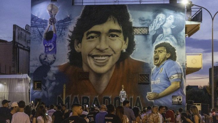 Maradona. il coordinatore degli infermieri scarica sui medici: "Non sono responsabile della morte di Diego, le decisioni le prendevano loro..."