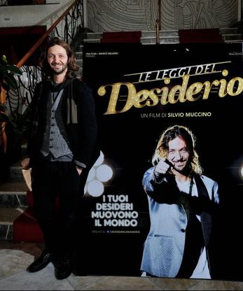 "Le leggi del desiderio", la recensione: Muccino il giovane alla ricerca del piacere