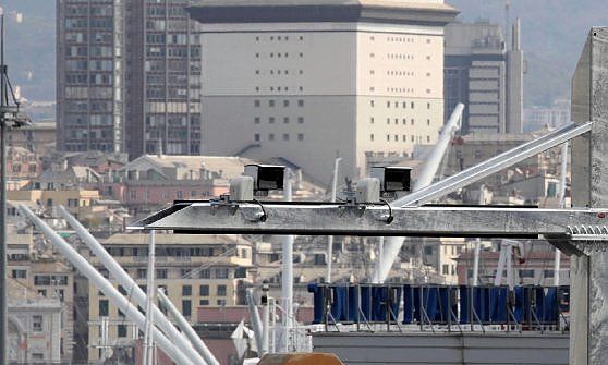 Le telecamere smascherano i furbi tre auto al giorno senza assicurazione