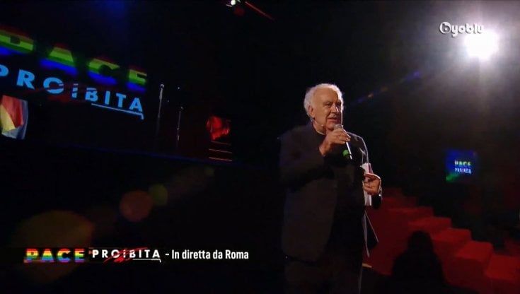 Santoro mette insieme artisti, politici ed economisti per un atto d'accusa contro la Nato. In diretta su Byoblu 