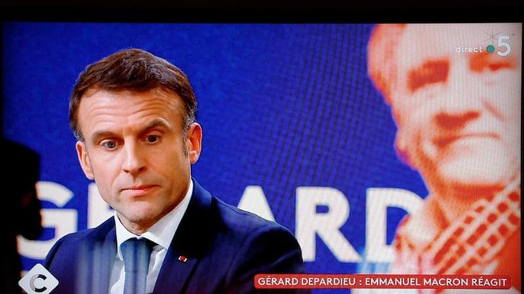 Macron difende Depardieu: “Contro di lui una caccia all’uomo, è innocente fino a prova contraria”