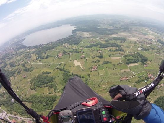 Giro d'Italia in parapendio, i preparativi per  il grande balzo