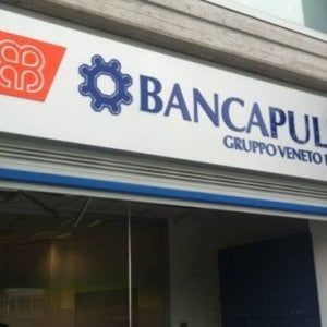  Potenza, BancApulia: truffa ai danni di oltre cento risparmiatori, 39 indagati