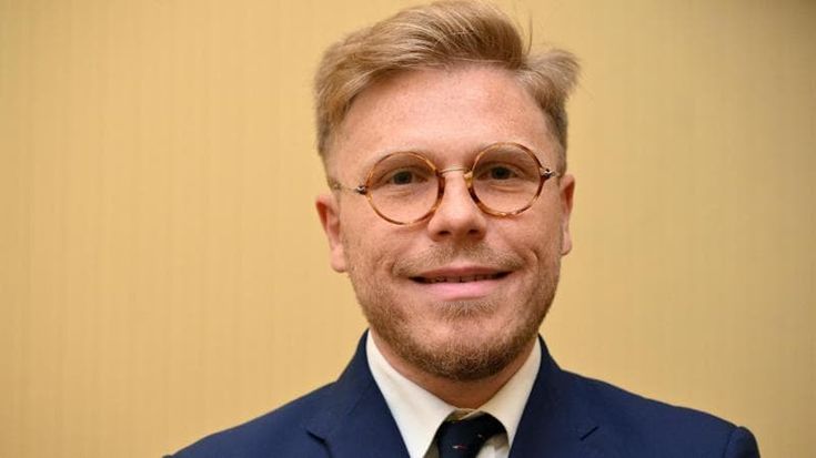 Ars, La Vardera dice addio a “Sud chiama Nord” dopo la svolta a destra di De Luca
