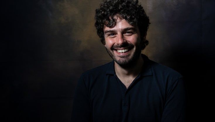 Il regista Alessandro Ienzi: "Porto in scena la libertà e i diritti"