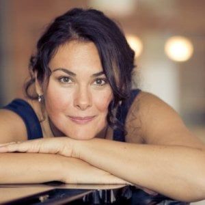 Antonija Pacek note tra i libri, Claude Debussy e i suoi amici
