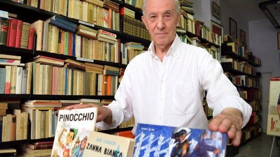 Bari, la sfida del libraio: "Regalo un libro ai bambini che spengono il telefono per un'ora"