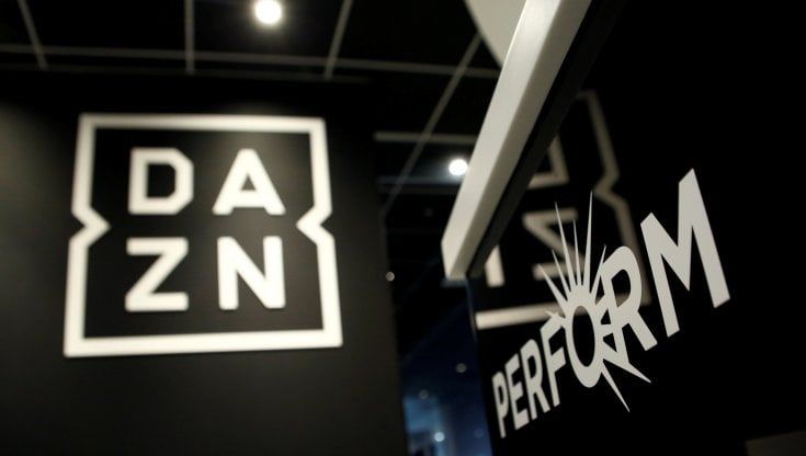 Dazn non funziona, Inter-Cagliari e Verona-Lazio non si vedono: si scatenano le ire dei tifosi