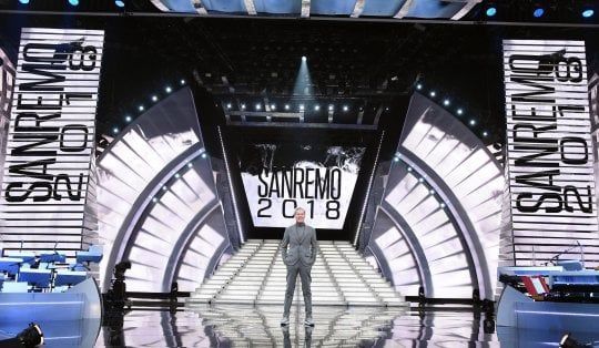 Sanremo 2018, la scenografia di Emanuela Trixie Zitkowsky come una "città del futuro"