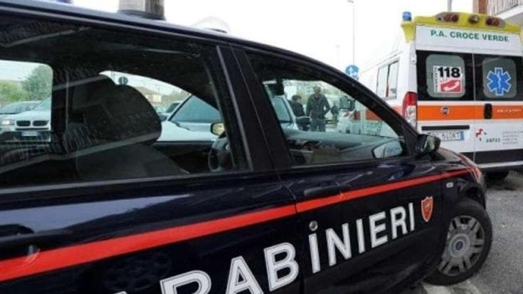Picchia moglie e figlia con un martello, arrestato: era stato in carcere per violenze in famiglia