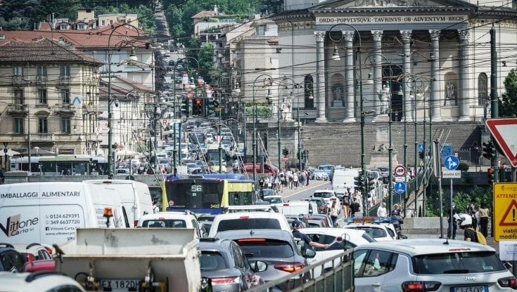 Fast & Furious, maxi ingorgo zona Gran Madre paralizzata