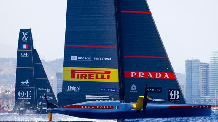 Luna Rossa vince ancora: battuti i francesi, conquistato il posto nelle semifinali di Vuitton Cup