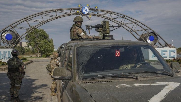 Ucraina, bombe a Zaporizhzhia, Dnipro e nel Donetsk: il giorno dell'Indipendenza visto dal fronte