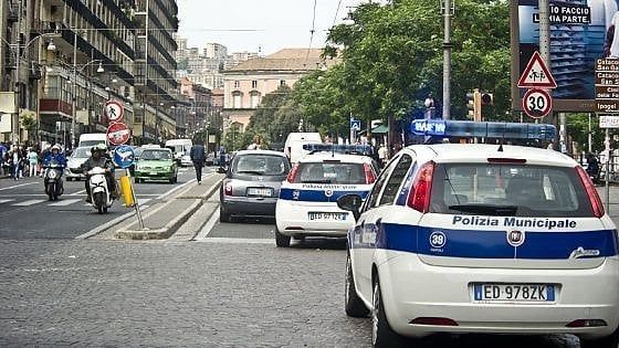 La gang che ha picchiato il ragazzino ucraino in via Foria a Napoli: ragazze e un bimbo di 8 anni