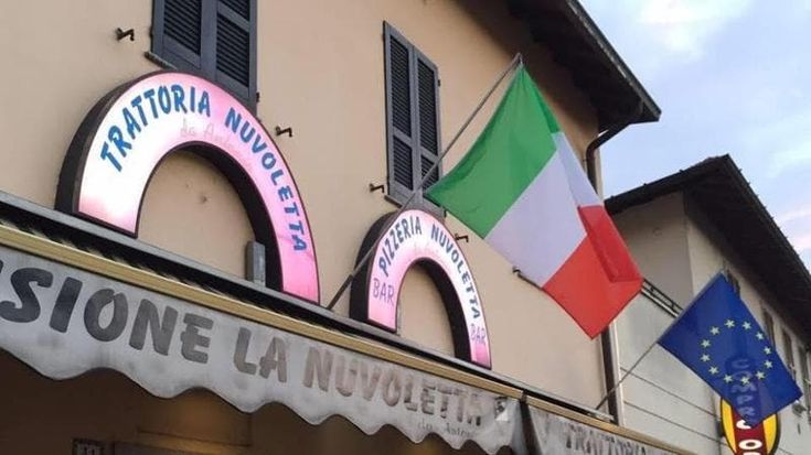 Coppia ordina a cena i piatti più costosi e scappa senza pagare. “Vestiti bene ma siete poveracci”