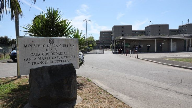  Violenze in carcere, il gip: "I vertici tentarono l'alterazione dei video"