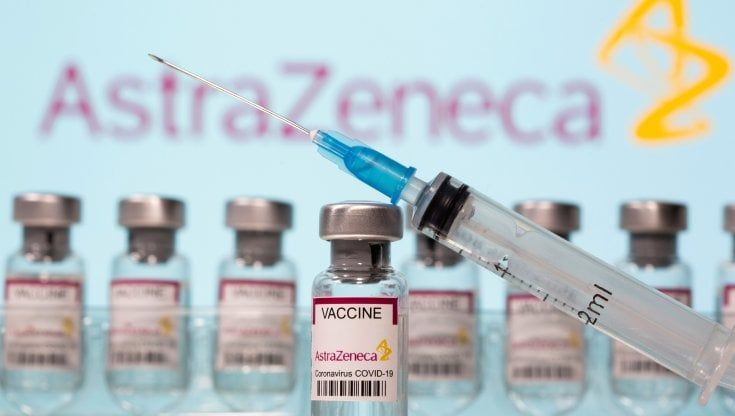 Niente AstraZeneca ai giovani negli Open day, il Piemonte cambia strategia