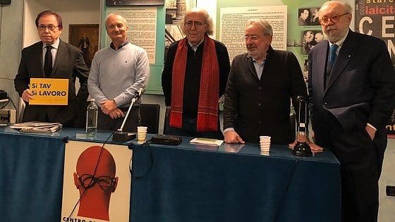 "Tagliare i parlamentari? Una bestemmia". Nasce a Torino il comitato per il "no" al referendum