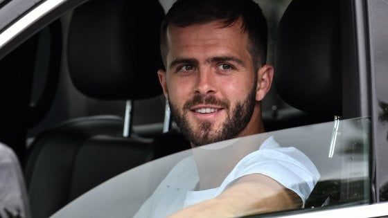 Barcellona, ecco Pjanic: ''Avevo bisogno di nuovi stimoli, voglio divertirmi''