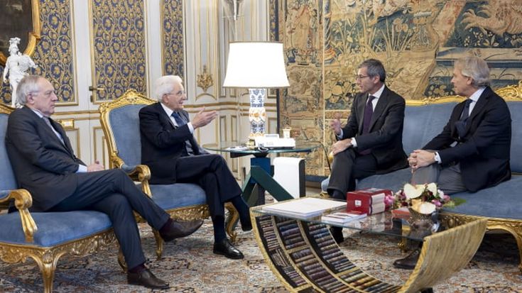 Edison, il presidente della Repubblica Sergio Mattarella riceve il volume che racconta i 140 anni del gruppo