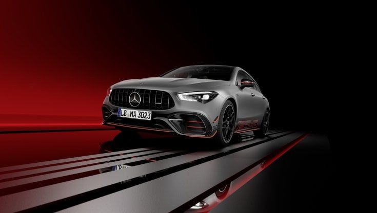 Mercedes CLA Coupé e Shooting Brake: cambiano così